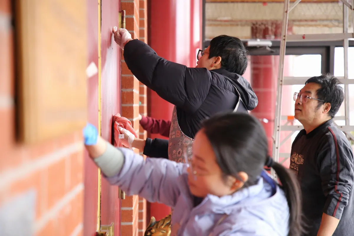 Fo Guang Shan Temple Year-End Community Clean-Up Unites Volunteers in Joyful Service